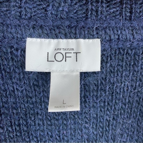 Ann Taylor LOFT Alpaca Wool V-Neck Pullover Sweater Shirt Navy‎ Blue Size Large - Picture 3 of 5